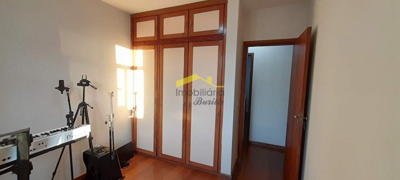 Apartamento à venda no Buritis: 