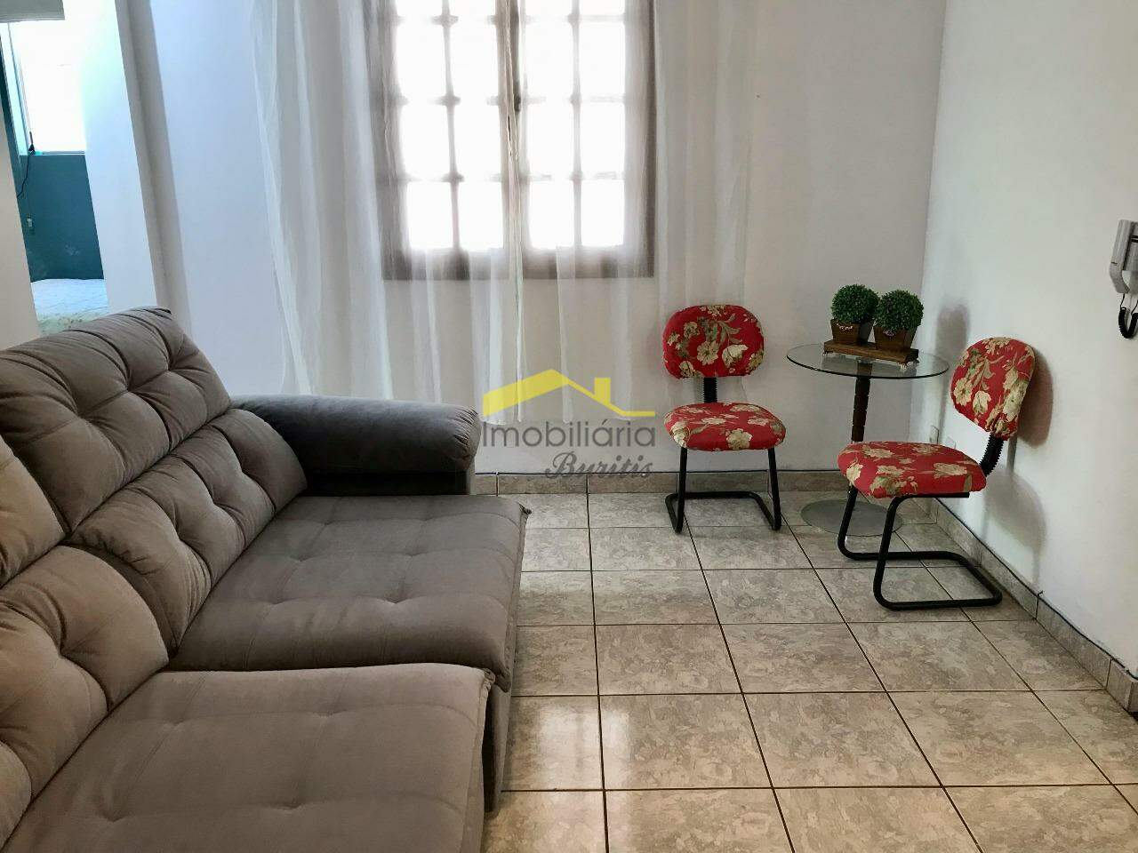 Casa à venda no Buritis: 