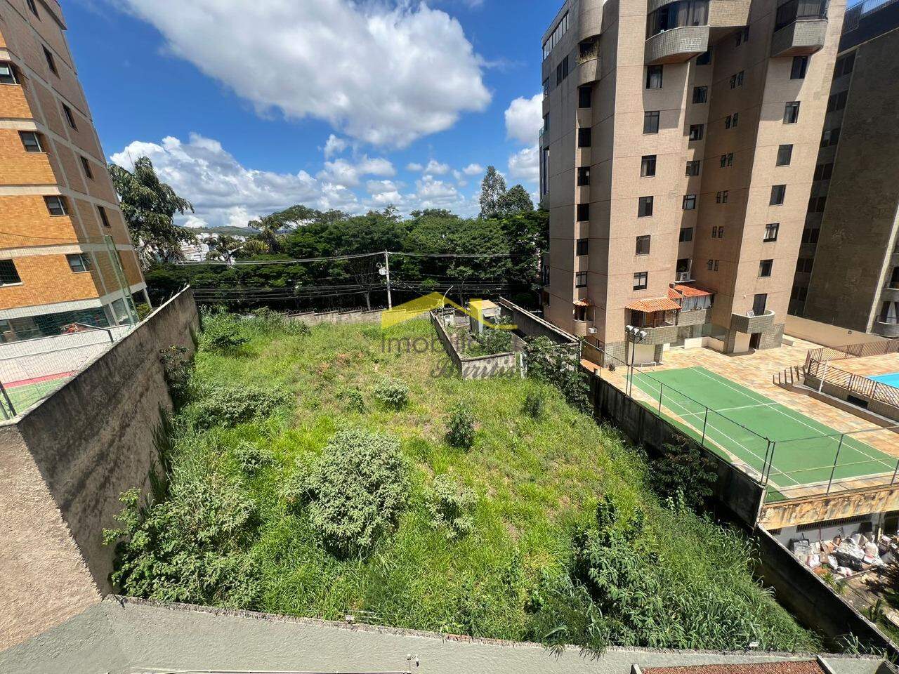 Lote à venda no Buritis: 