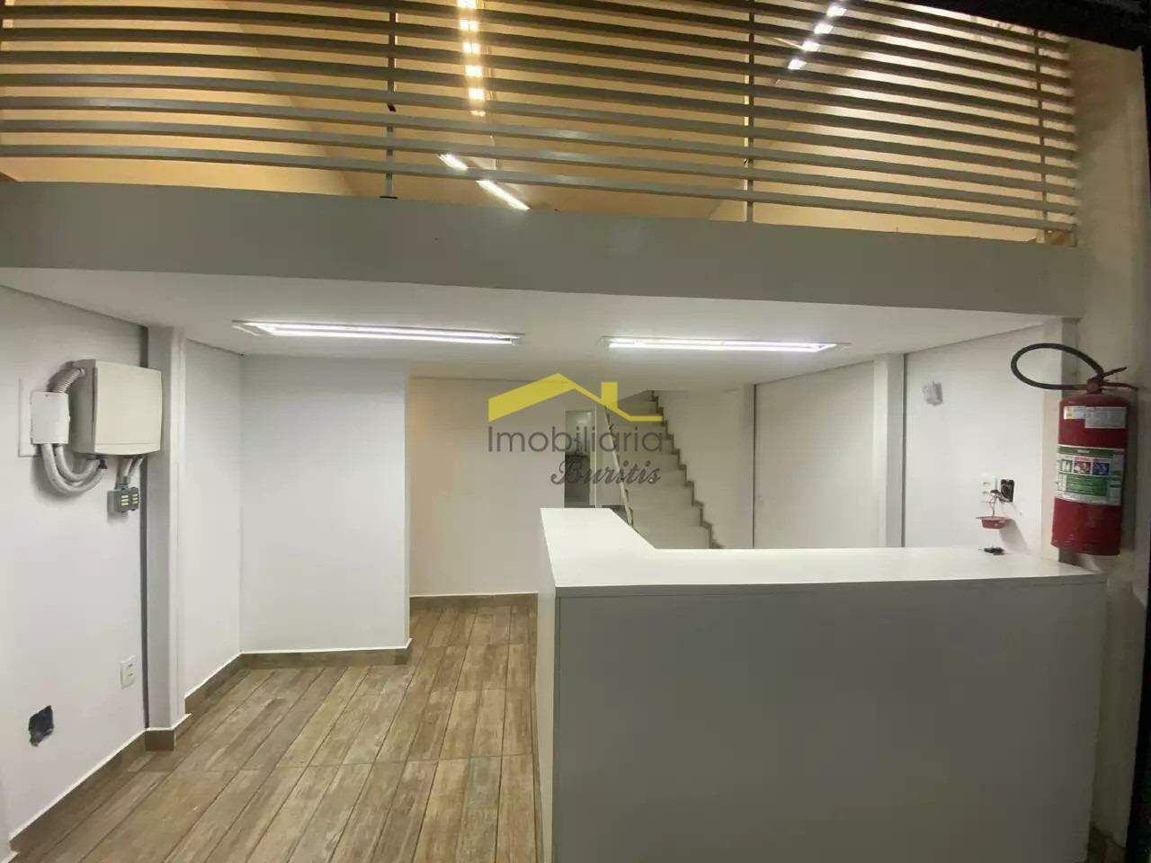 Loja à venda no Estoril: 