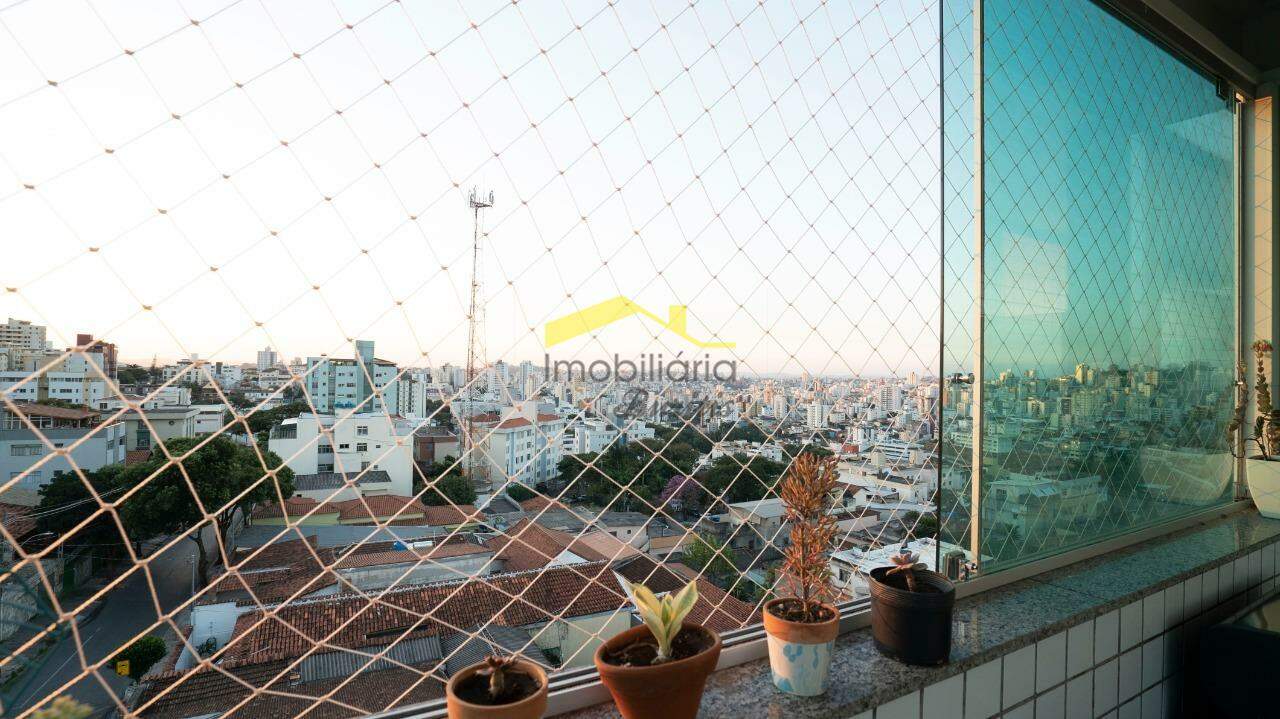 Cobertura à venda no Jardim América: 