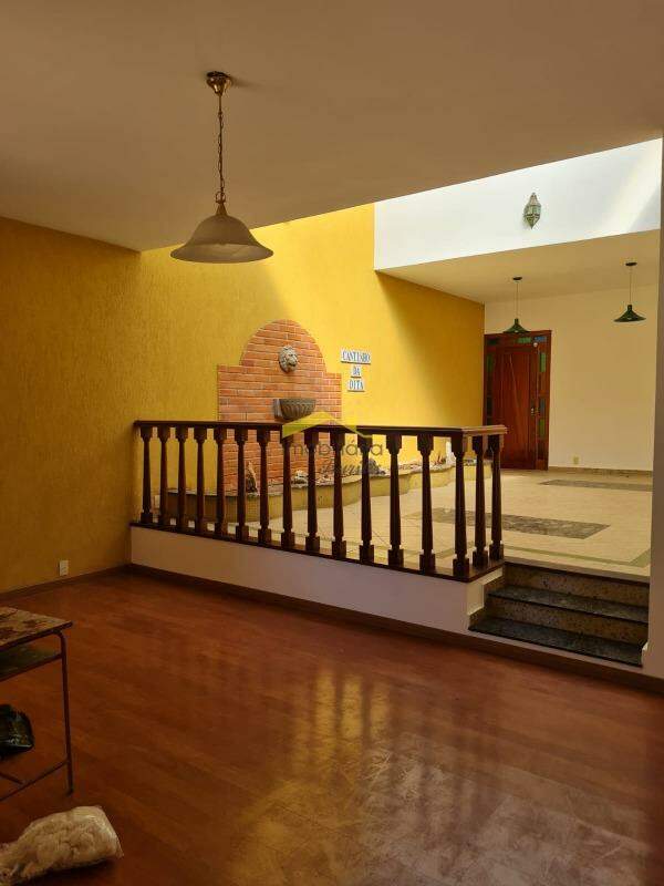 Casa à venda no Jardim América: 