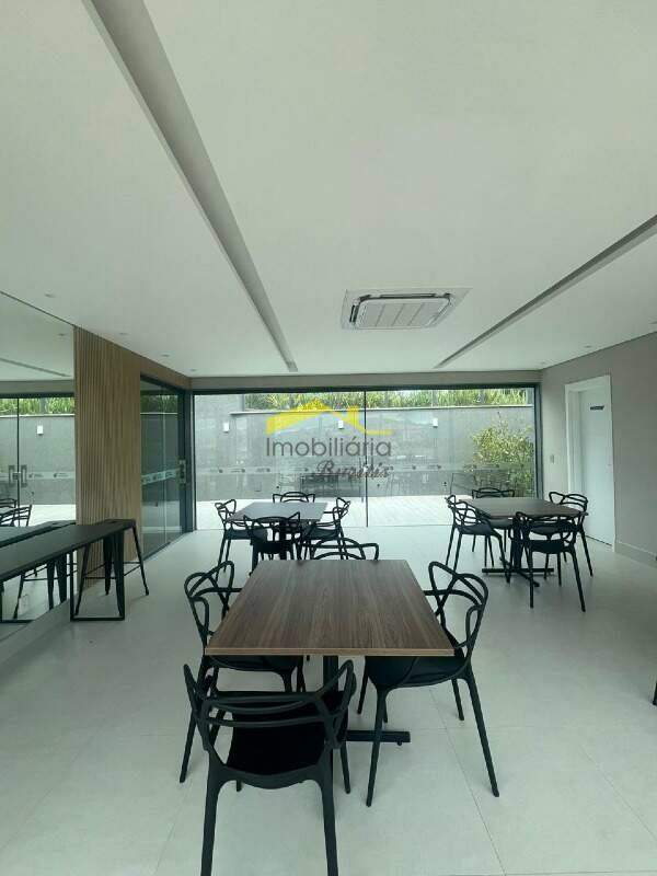 Casa em Condomínio à venda no PAU POMBO: 