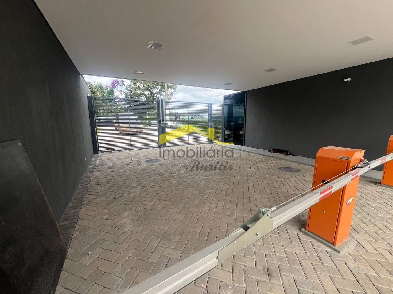 Casa em Condomínio à venda no PAU POMBO: 