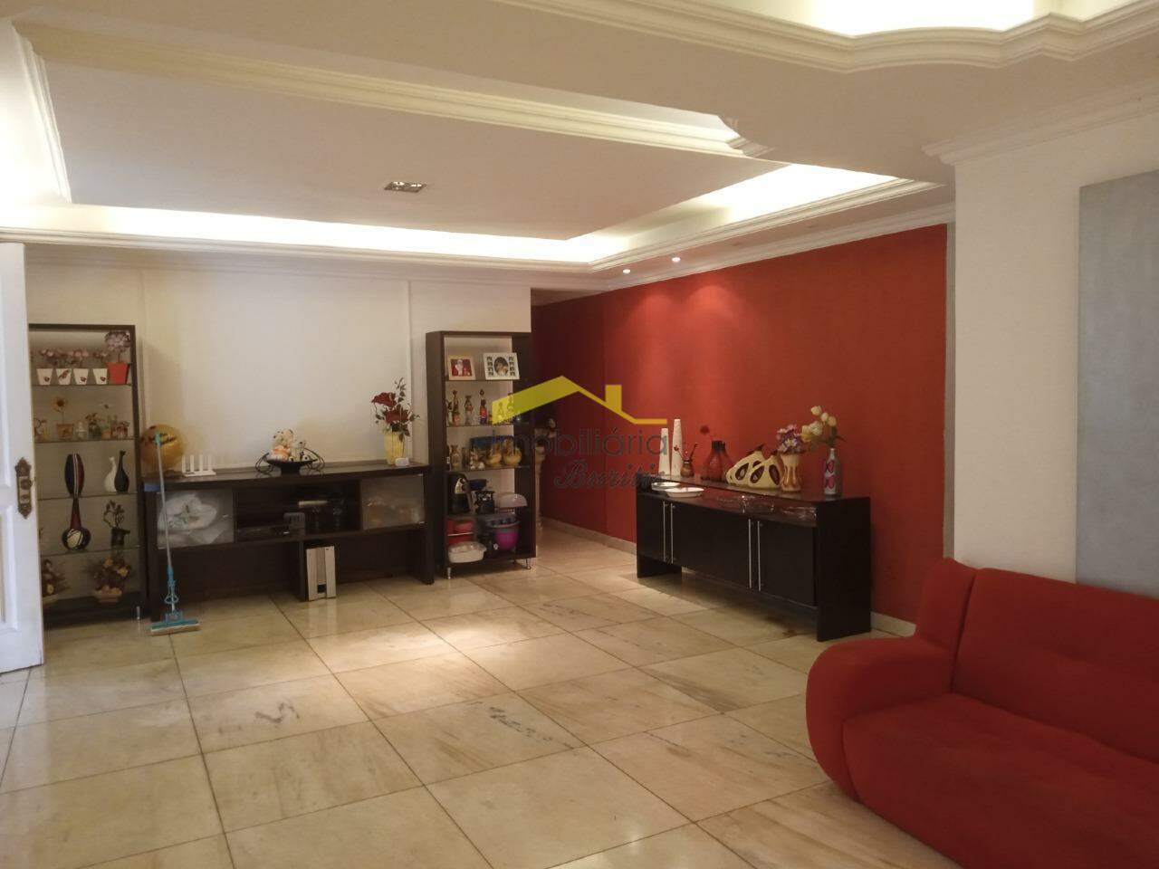 Casa à venda no Cinqüentenário: 