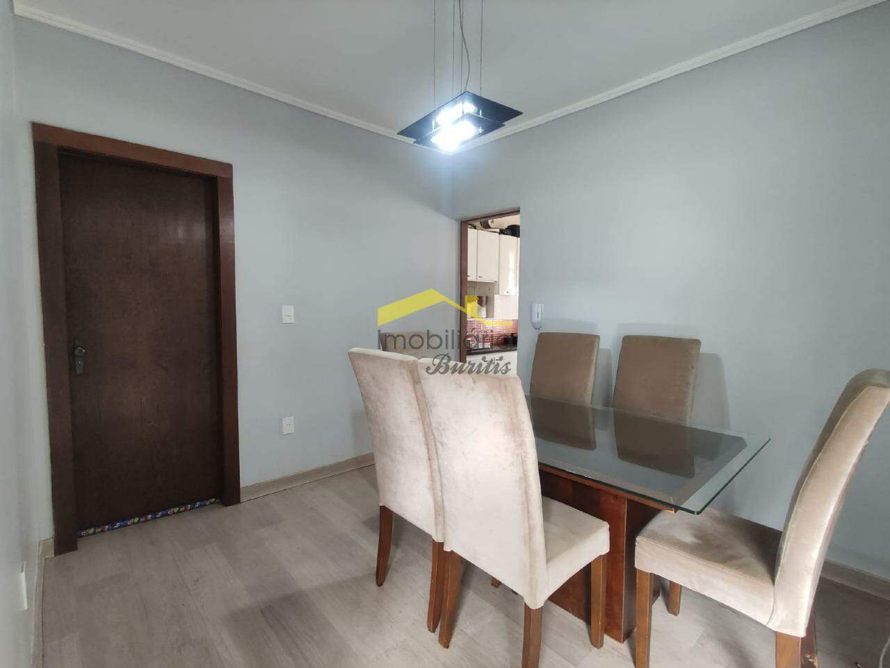 Cobertura à venda no Buritis: 