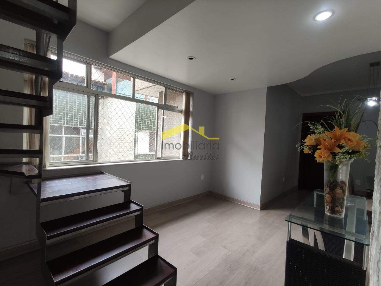 Cobertura à venda no Buritis: 