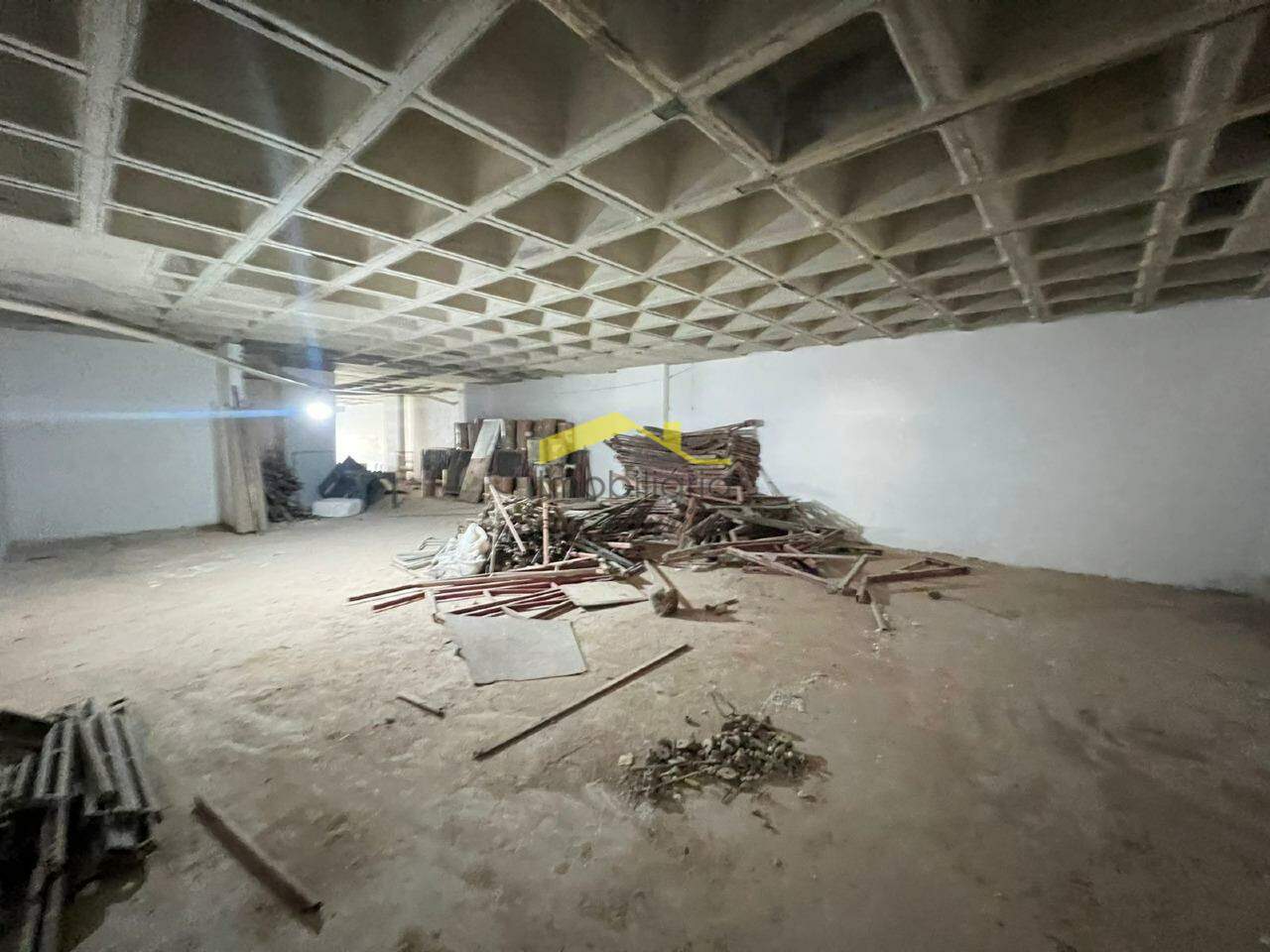 Loja para aluguel no Buritis: 