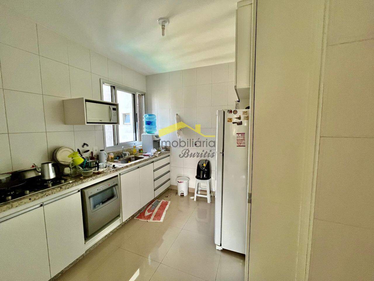 Apartamento à venda no Buritis: 