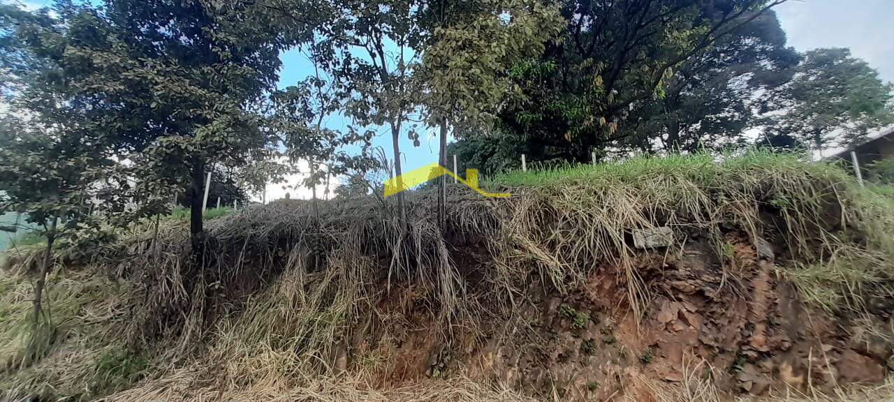 Terreno / Área à venda no Bonsucesso: 