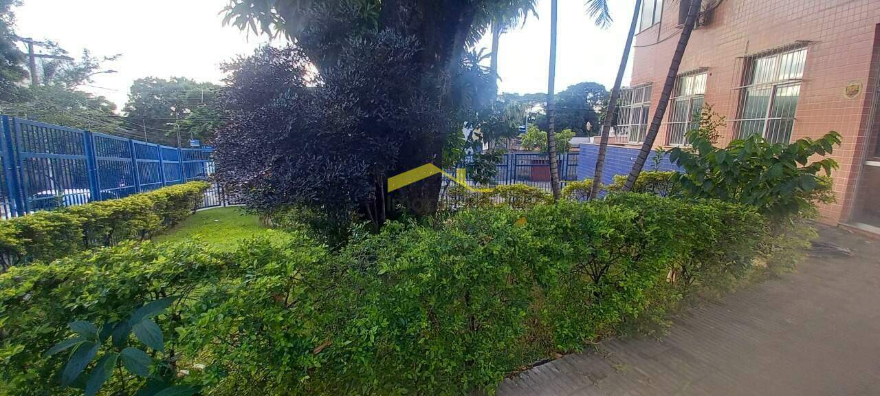 Prédio Comercial à venda no Estrela do Oriente: 