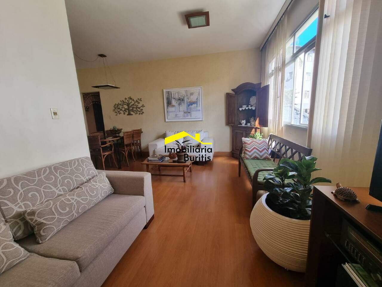 Apartamento à venda no Estoril: 