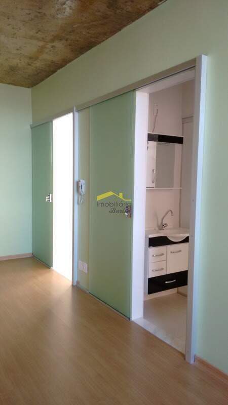 Apartamento à venda no Colégio Batista: 