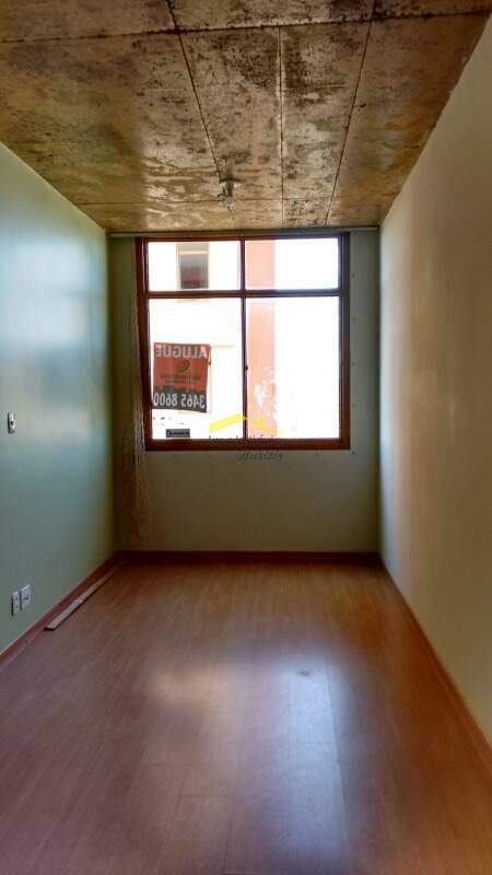 Apartamento à venda no Colégio Batista: 