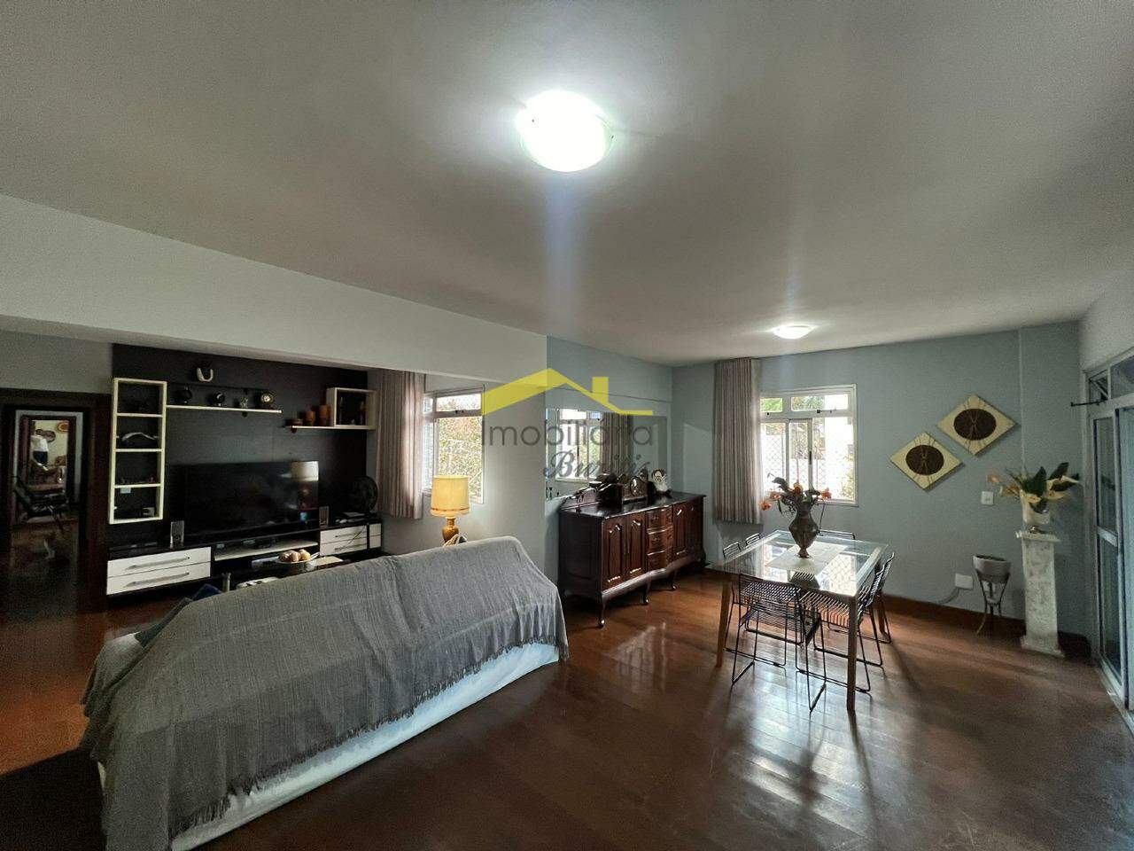 Apartamento à venda no Buritis: 