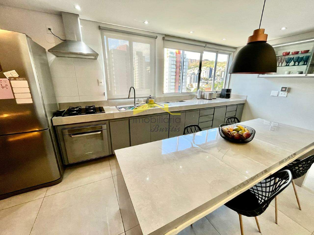 Cobertura à venda no Savassi: 