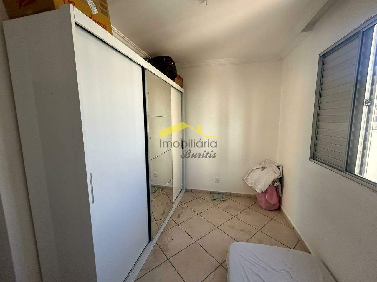 Apartamento à venda no Buritis: 