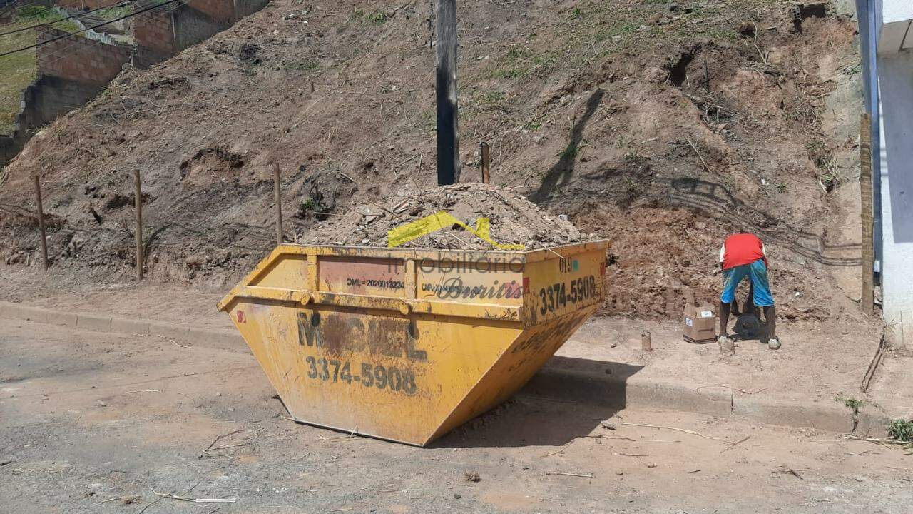 Lote à venda no Palmeiras: 