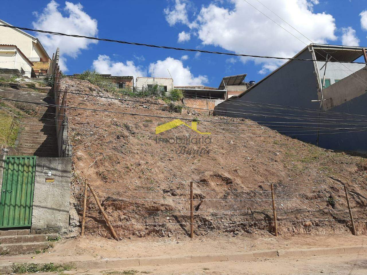 Lote à venda no Palmeiras: 