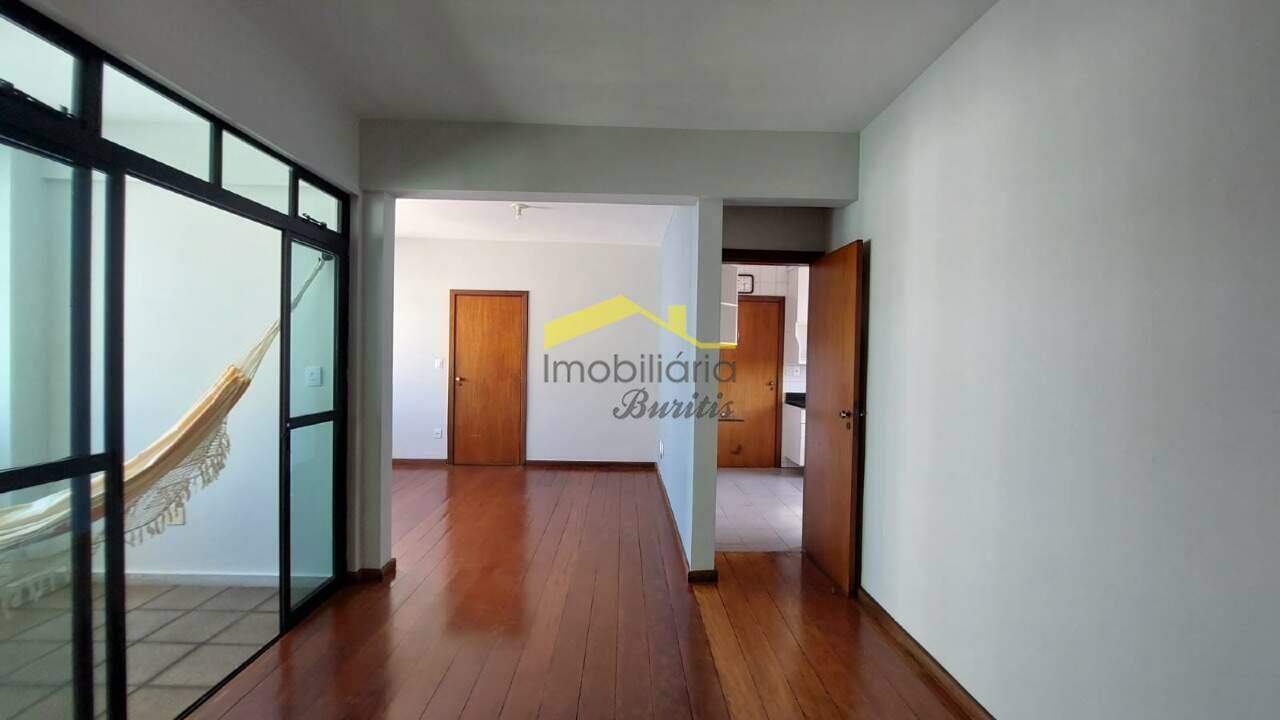 Apartamento à venda no Buritis: 