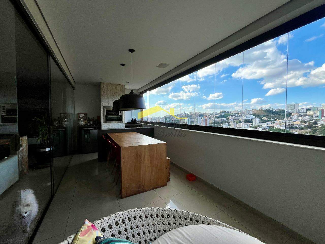 Apartamento à venda no Buritis: 