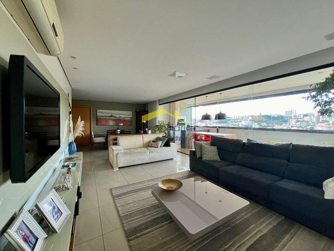 Apartamento à venda no Buritis: 