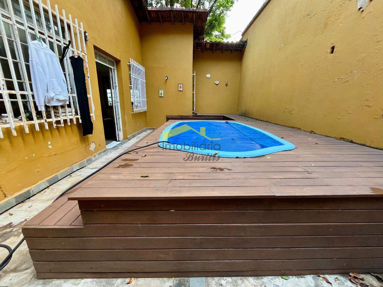 Casa à venda no Buritis: 