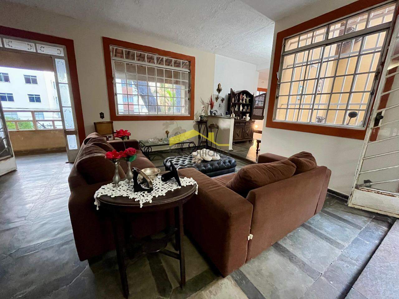 Casa à venda no Buritis: 