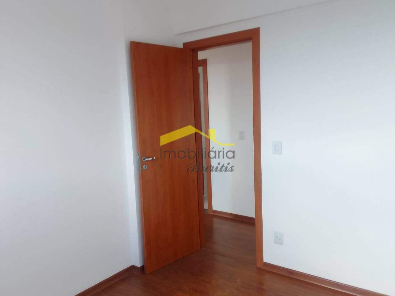 Apartamento à venda no Buritis: 