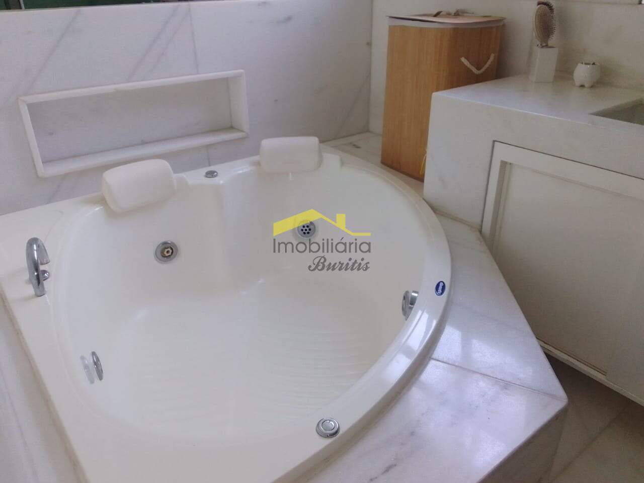 Apartamento à venda no Buritis: 