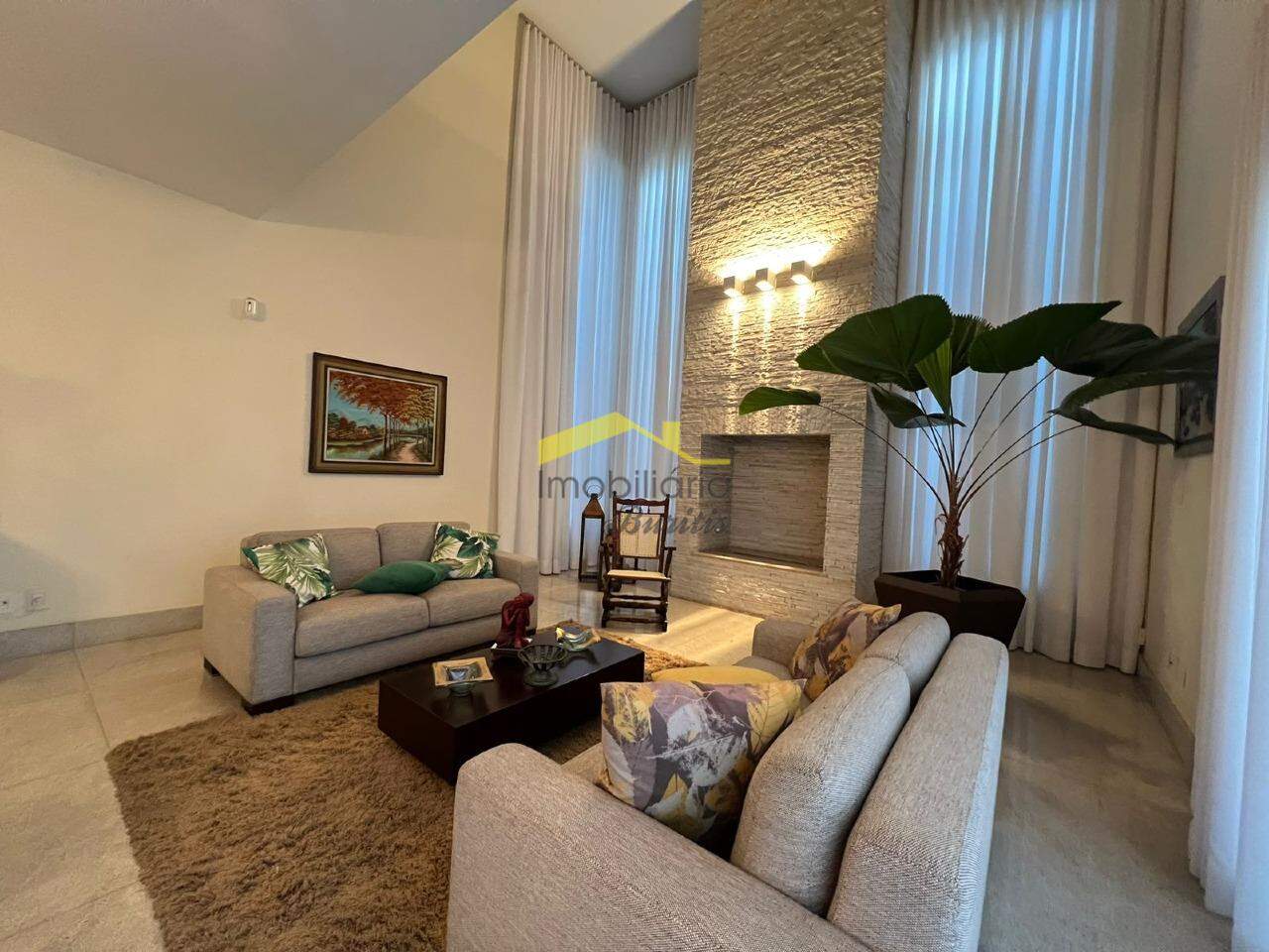 Casa à venda no Buritis: 