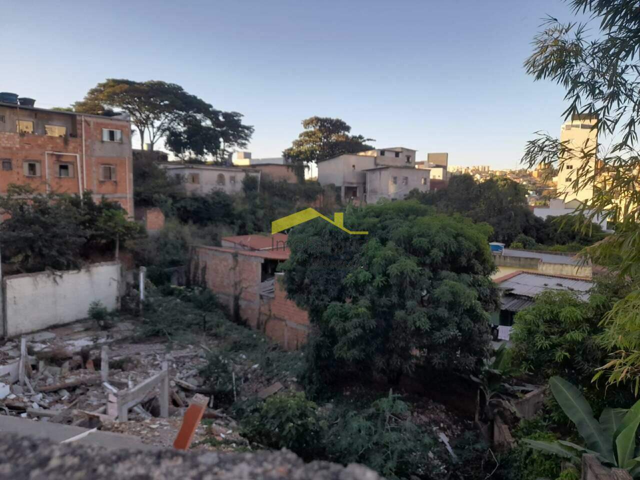 Lote à venda no Palmeiras: 