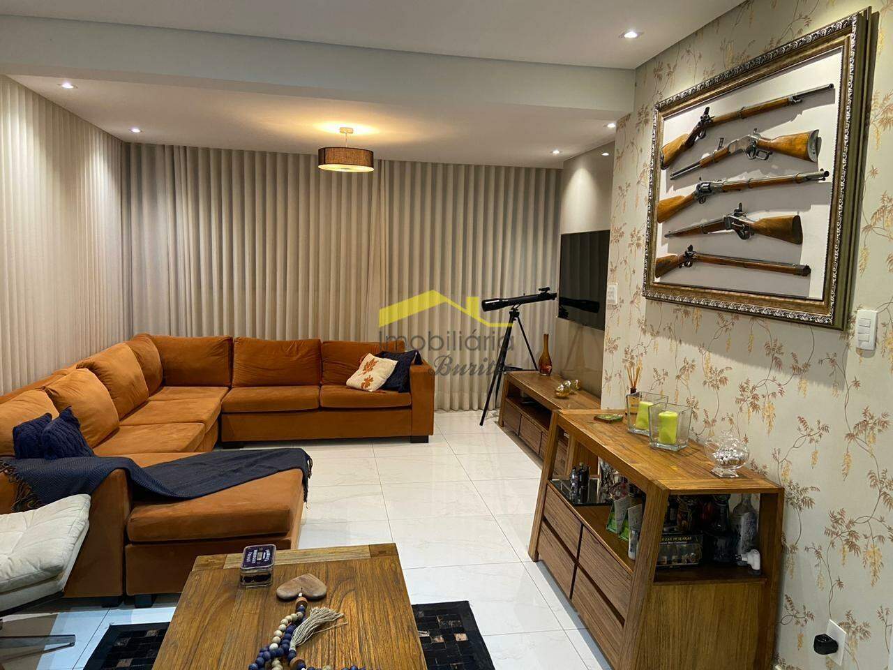 Apartamento com área privativa à venda no Buritis: 