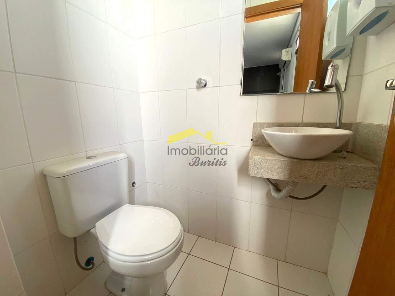 Sala à venda no Buritis: 