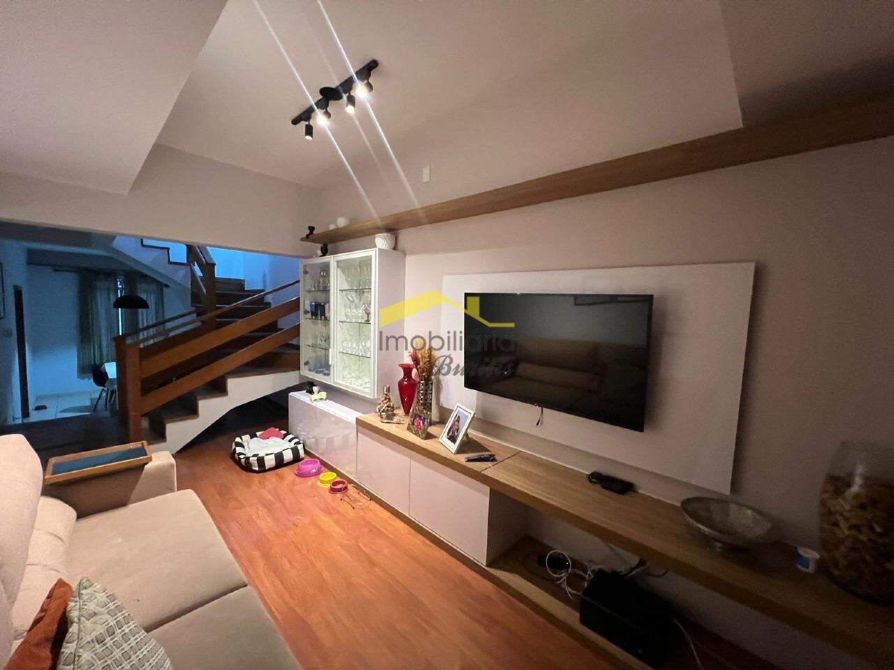 Casa à venda no Buritis: 