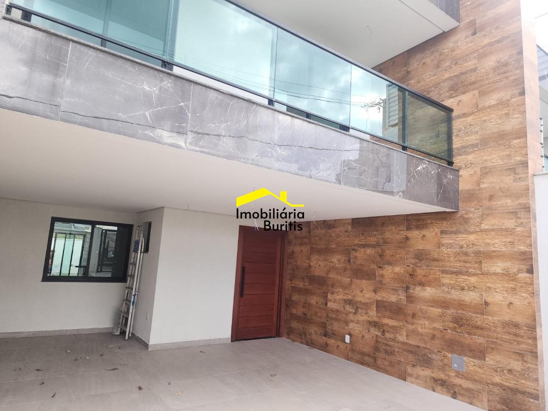 Casa à venda no Buritis: 