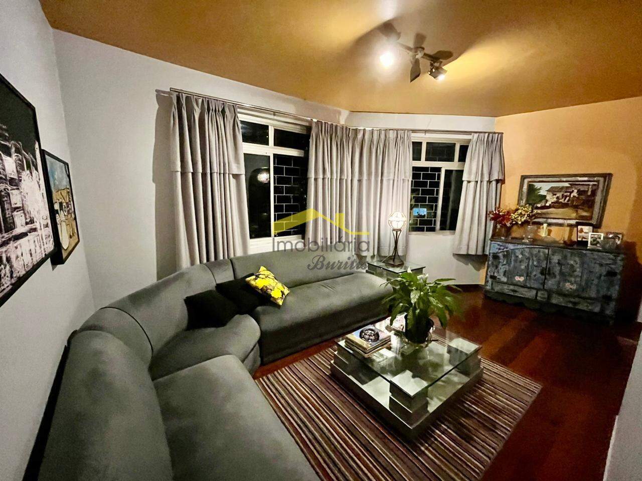 Apartamento à venda no Santo Antônio: 