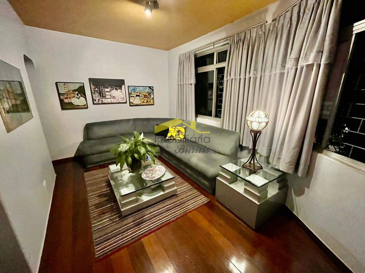 Apartamento à venda no Santo Antônio: 