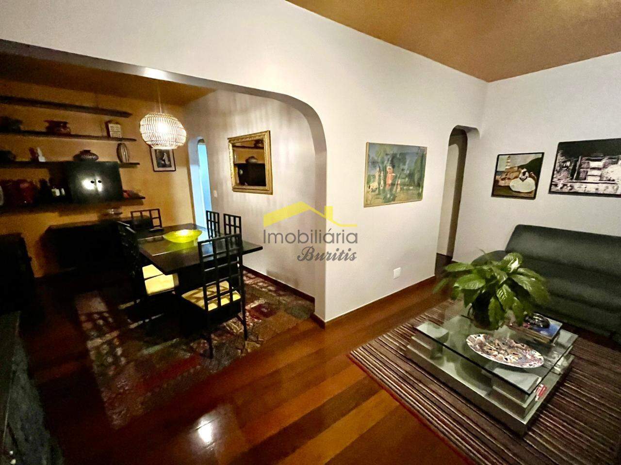 Apartamento à venda no Santo Antônio: 