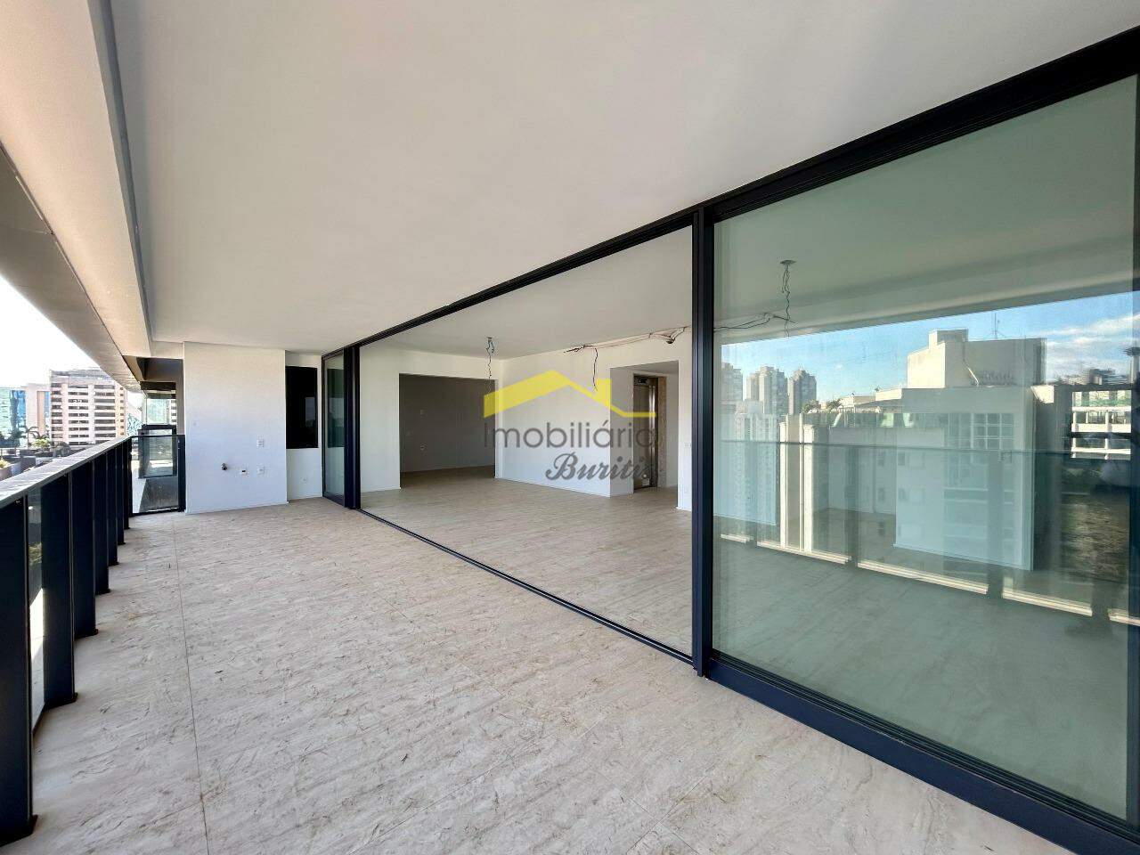 Apartamento à venda no Vila da Serra: 