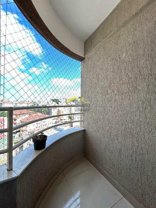 Apartamento à venda no Estoril: 