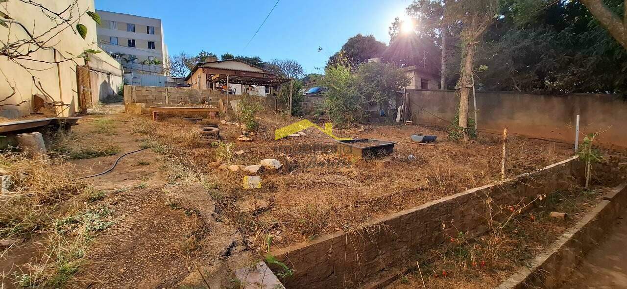 Casa à venda no Betânia: 