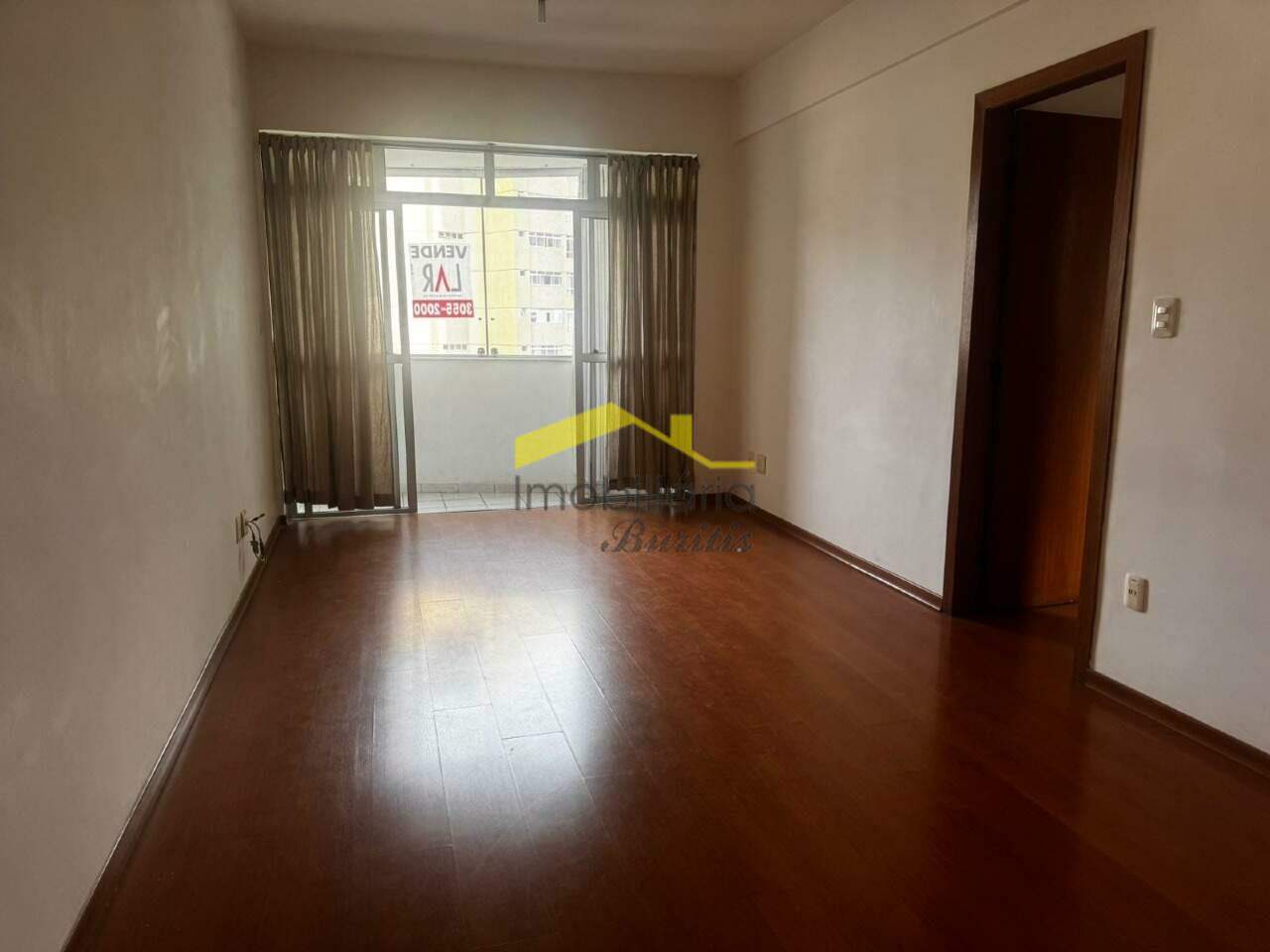 Apartamento à venda no Buritis: 