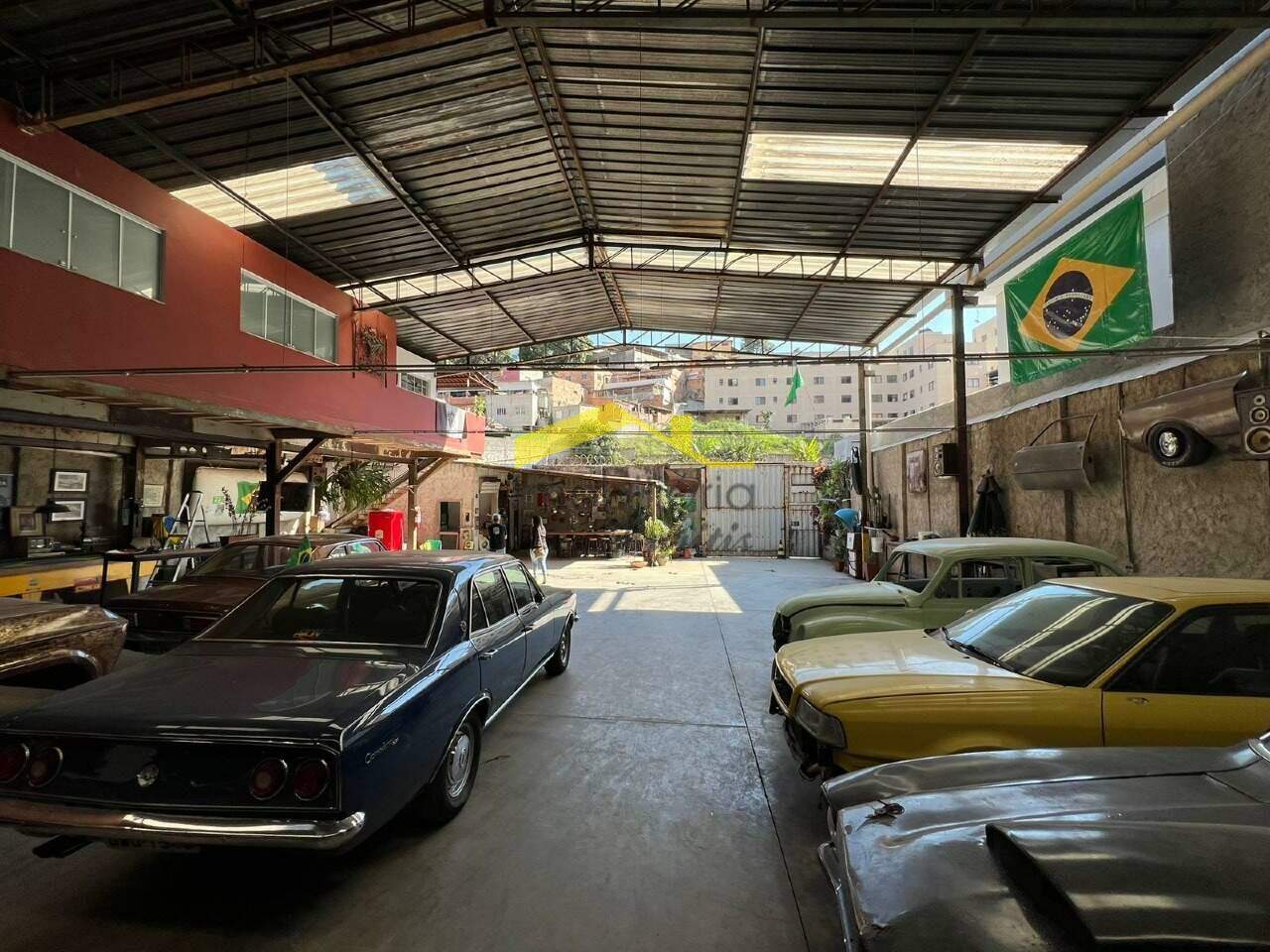 Galpão à venda no Buritis: 