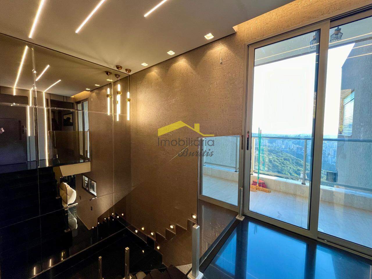 Casa à venda no Buritis: 