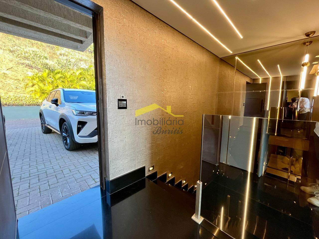 Casa à venda no Buritis: 