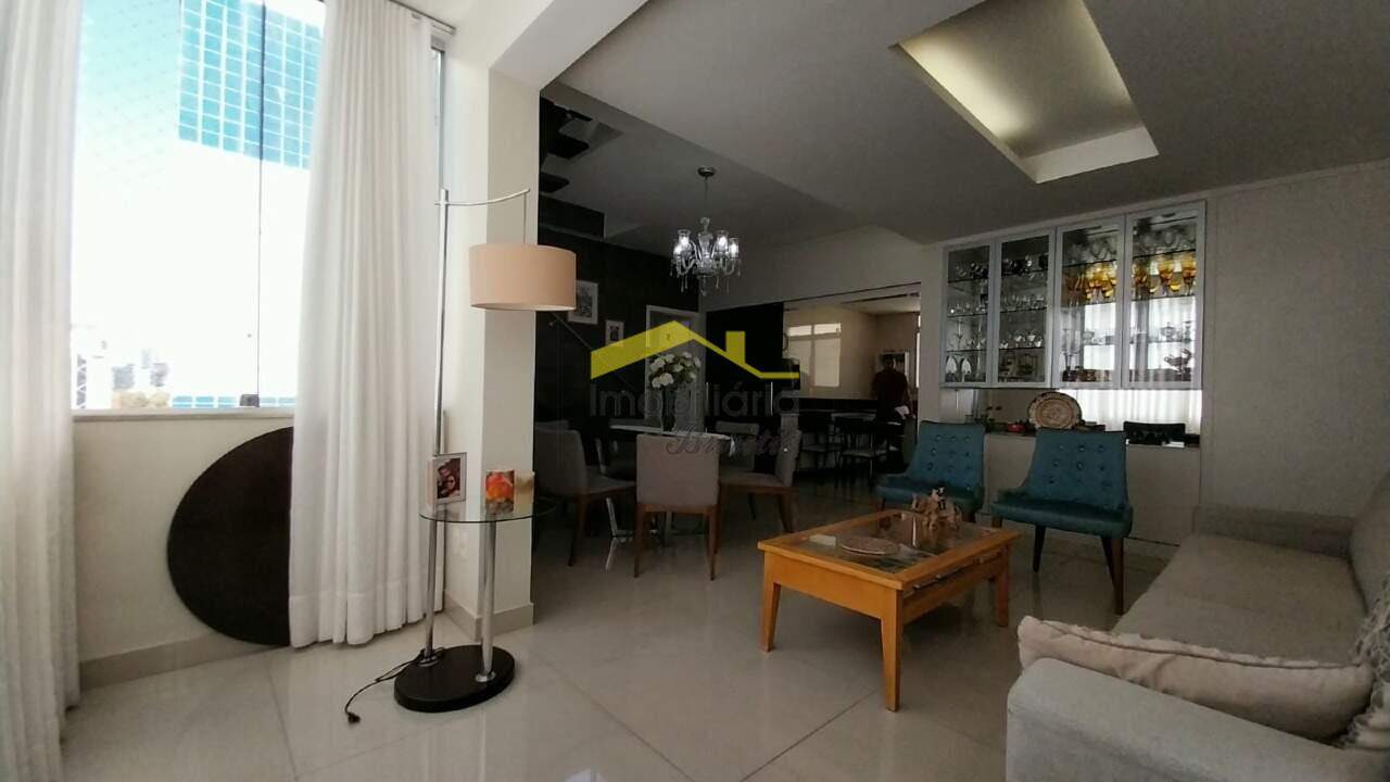 Cobertura à venda no Estoril: 