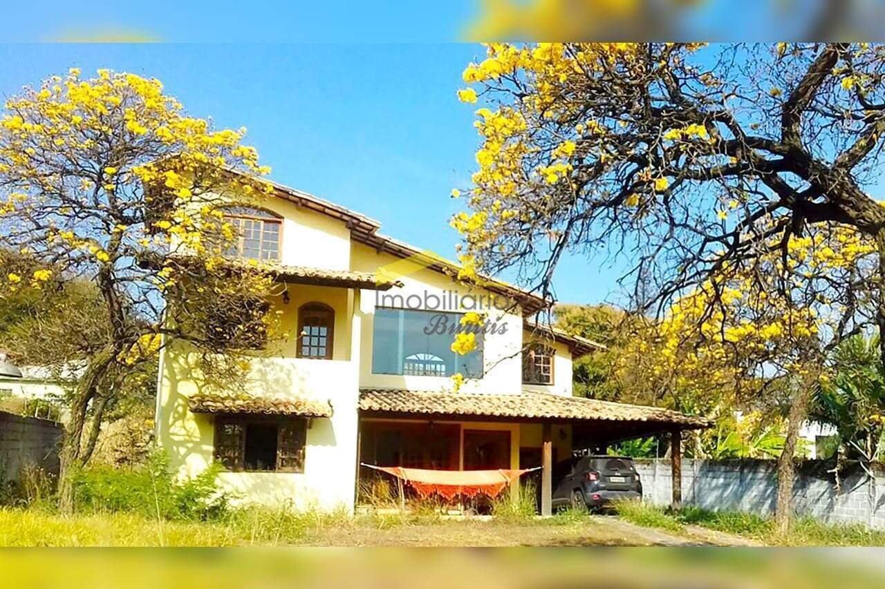 Casa à venda no Braúnas: 