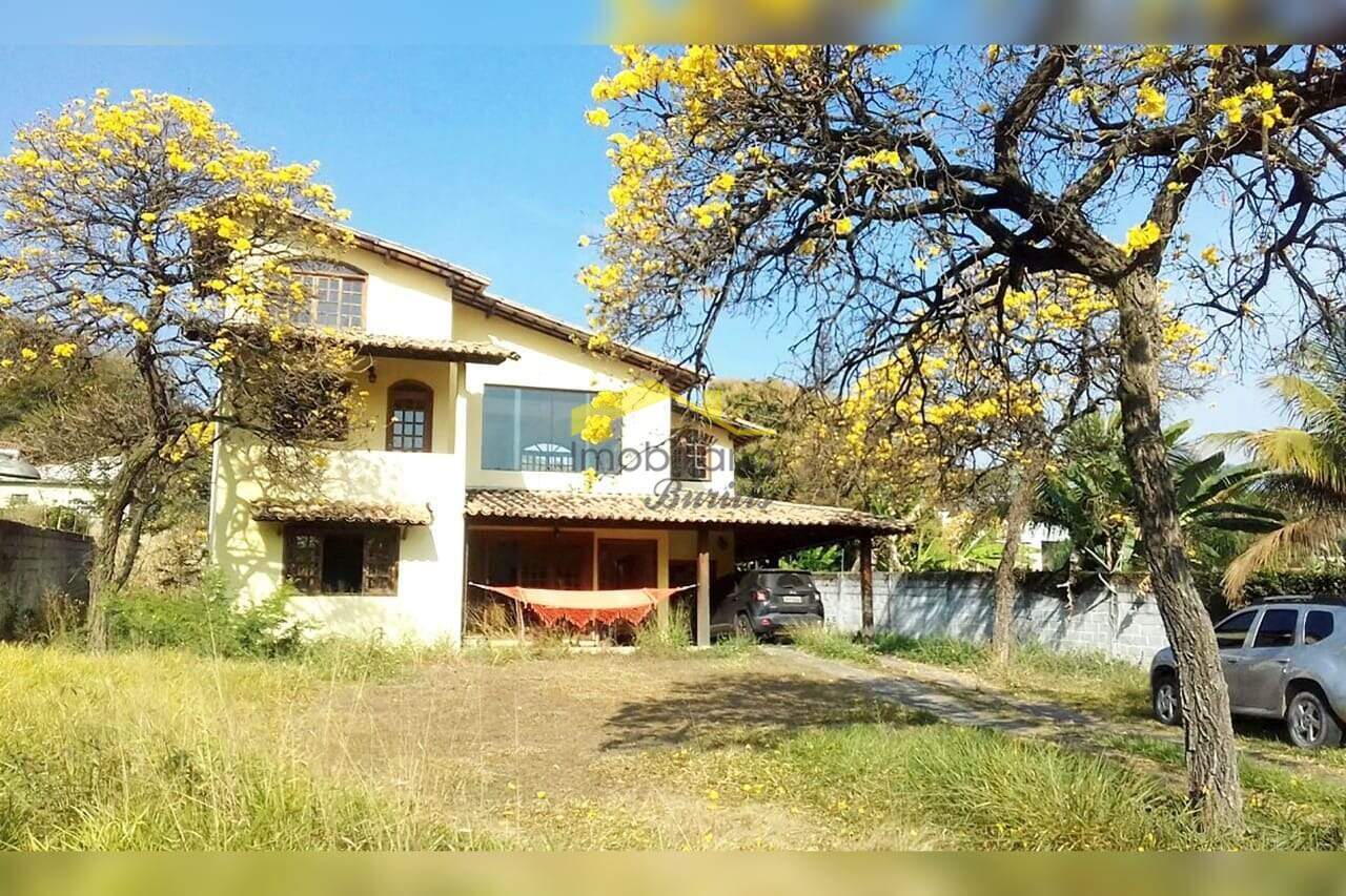 Casa à venda no Braúnas: 