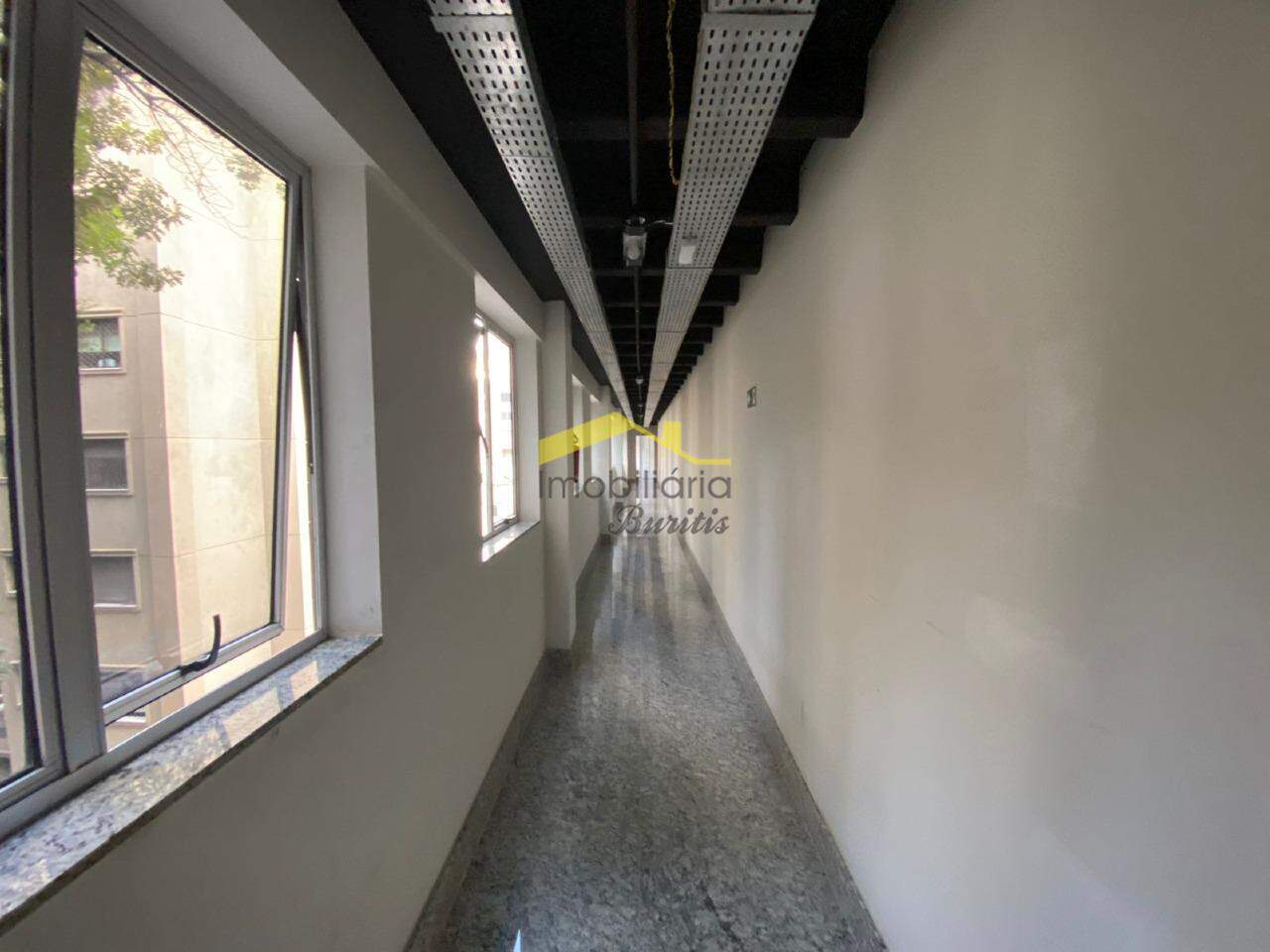 Andar para aluguel no Buritis: 